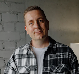 Павел Никашов